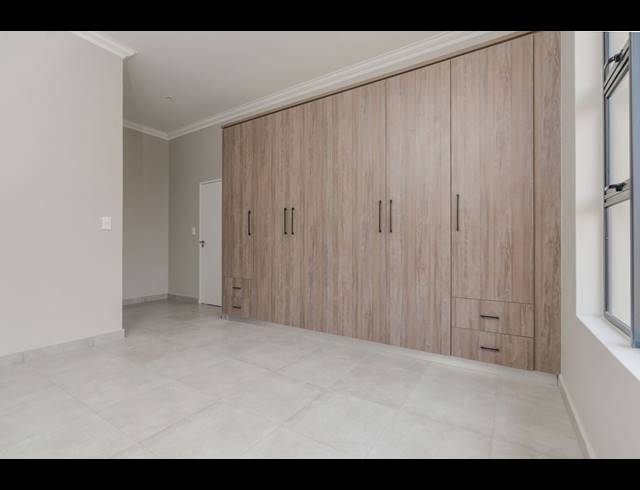 3 BEDROOM SIMPLEX FOR SALE IN SIX FOUNTAINS RESIDENTIAL ESTATE